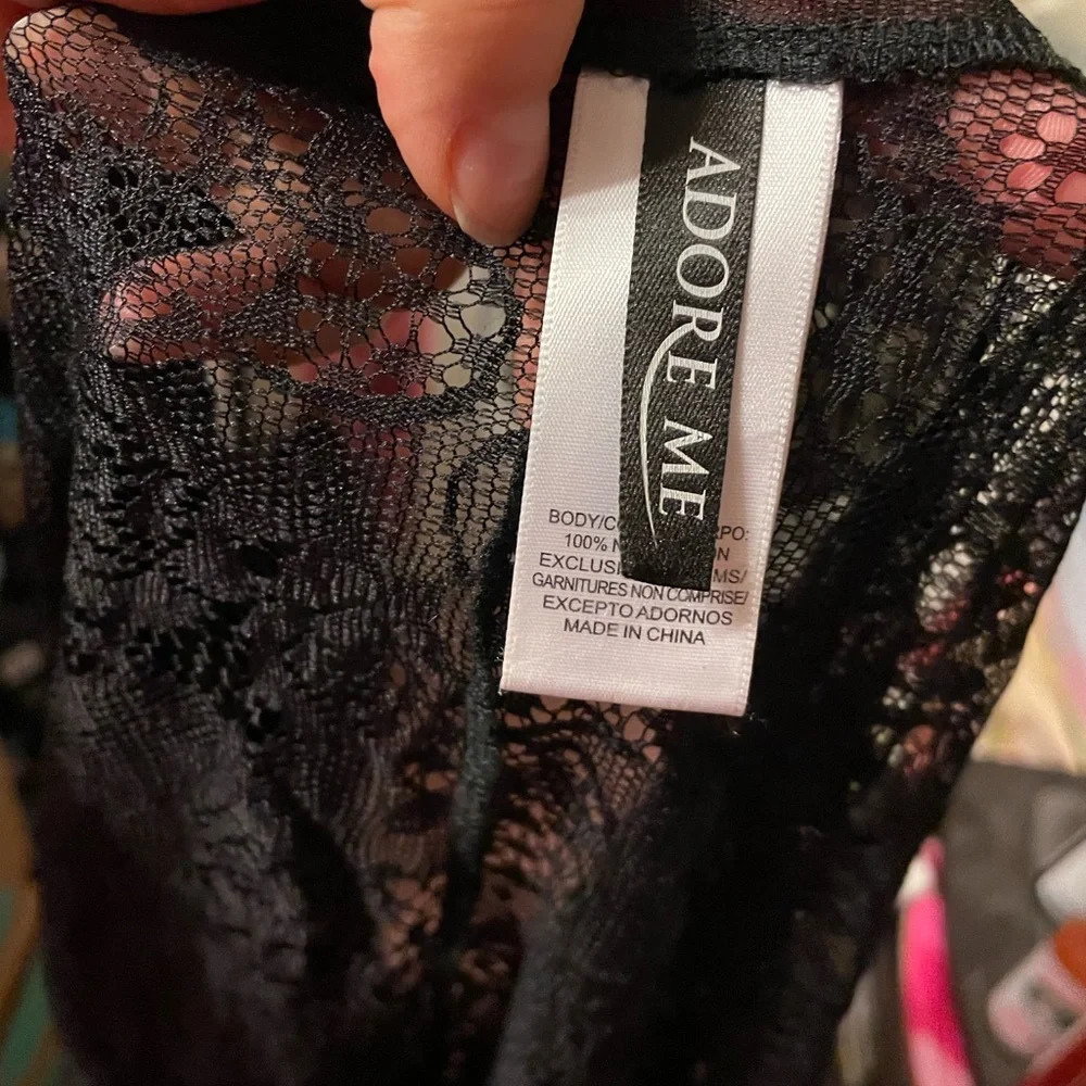 ADORE ME BLACK FLORAL LACE ROBE - Picture 2 of 5